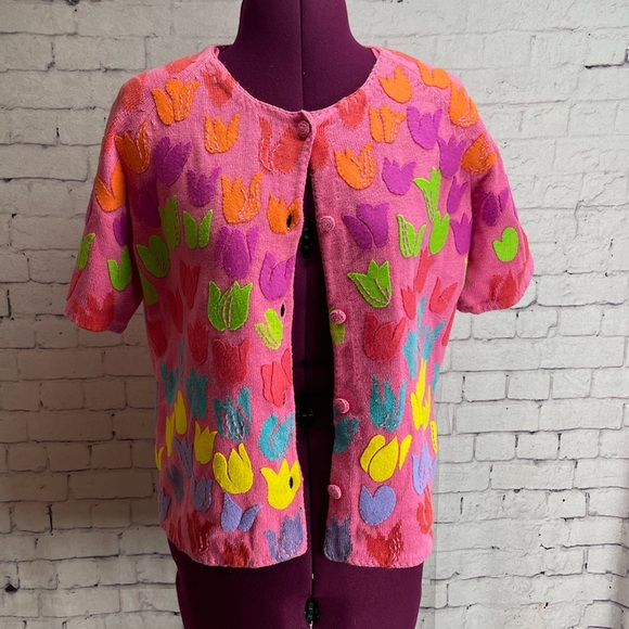 Michael Simon size small pink tulip short sleeve cardigan sweater - Picture 1 of 6